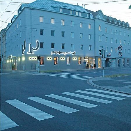 Prielmayerhof Hotel Линц Экстерьер фото