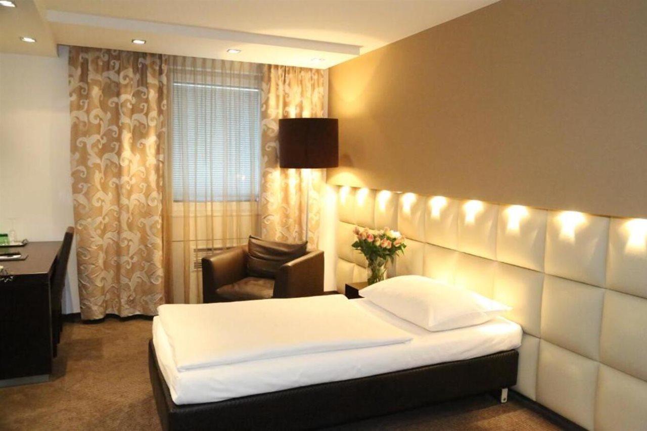 Prielmayerhof Hotel Линц Экстерьер фото