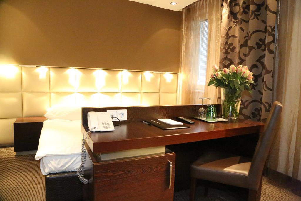 Prielmayerhof Hotel Линц Экстерьер фото